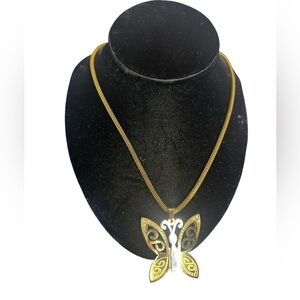L.T.S.Steel Gold Tone Butterfly Pendant Necklace Y2K Aesthetic Statement Jewelry